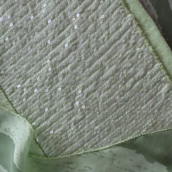 Italian made blouse with sequined bottom - Picture 4 of 5